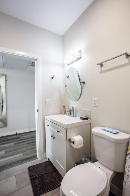 Prime Location - Awesome View -1 Bedroom Apartment San Diego Bagian luar foto